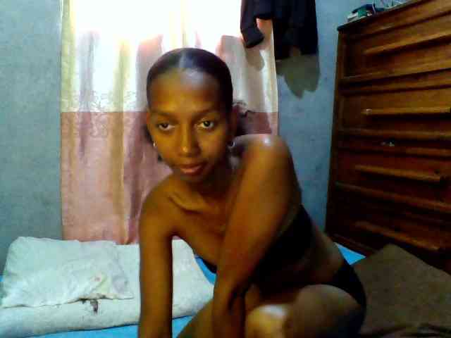 Kaishaa webcam
