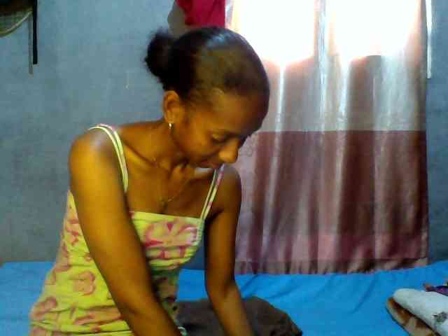 Kaishaa webcam