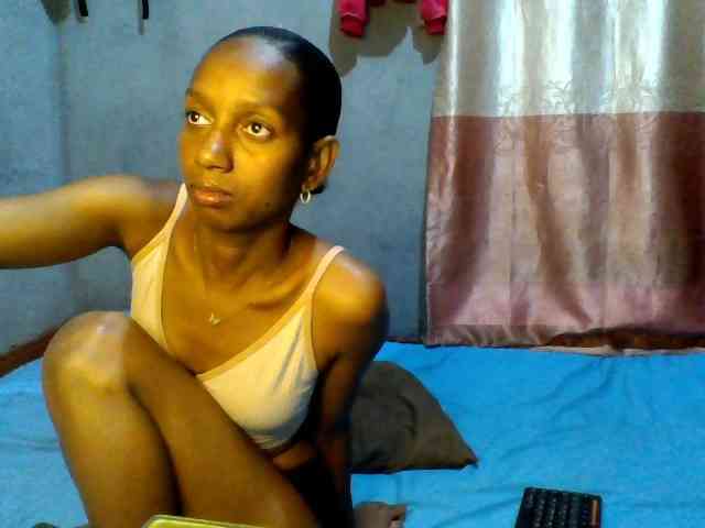 Kaishaa webcam