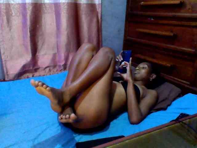 Kaishaa webcam