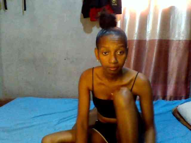 Kaishaa webcam