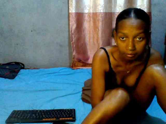 Kaishaa webcam