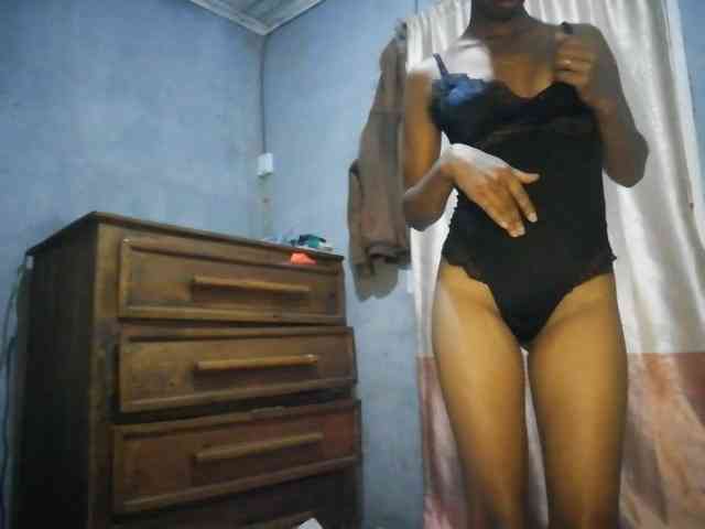 Kaishaa webcam