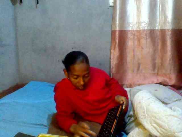 Kaishaa webcam