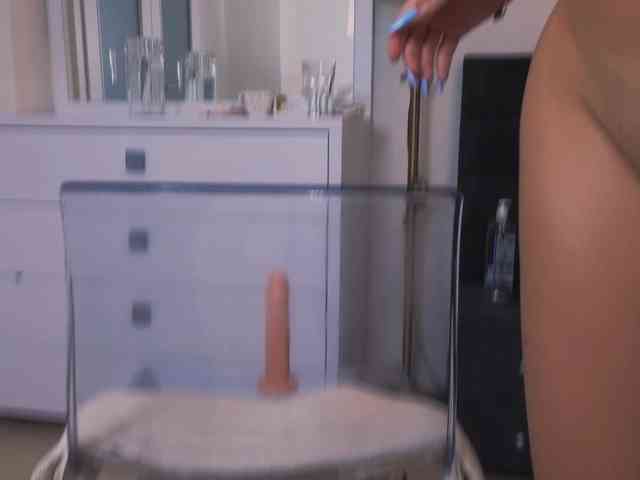 SelleneNoir webcam