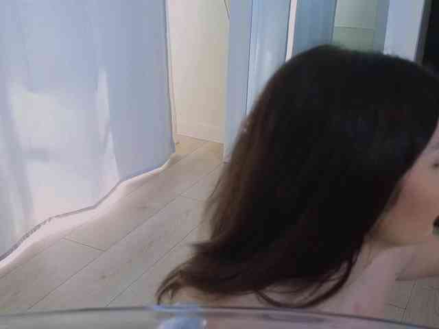 SelleneNoir webcam