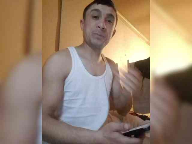 SuroSuro Live Webcam on BongaCams