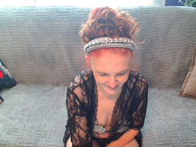 Maruu12qwert's BongaCams show and profile