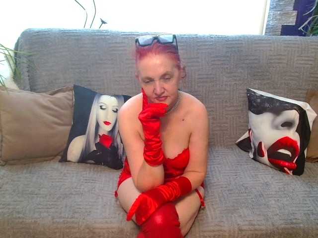 Maruu12qwert's BongaCams show and profile