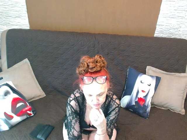 Maruu12qwert's BongaCams show and profile