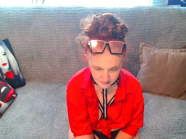 Maruu12qwert's BongaCams show and profile