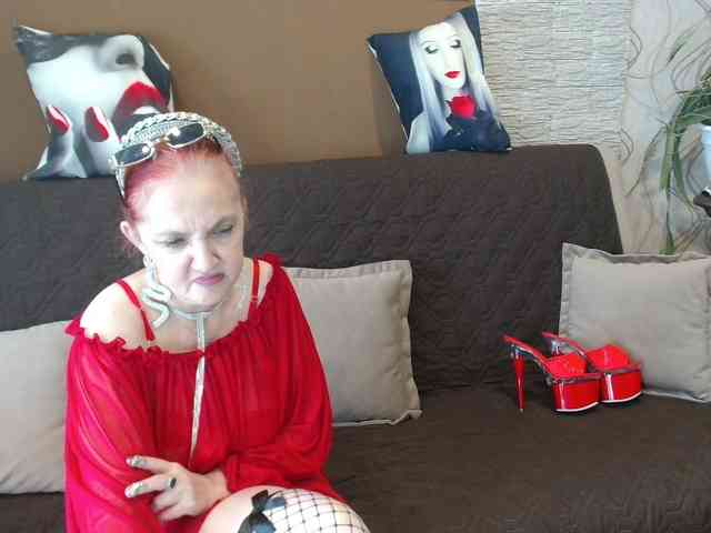 Maruu12qwert webcam