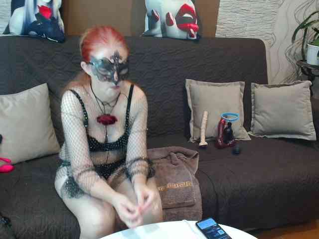 Maruu12qwert webcam