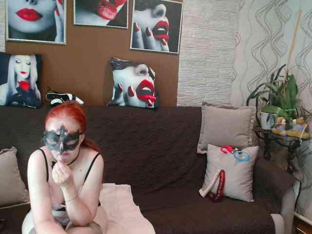 Maruu12qwert webcam