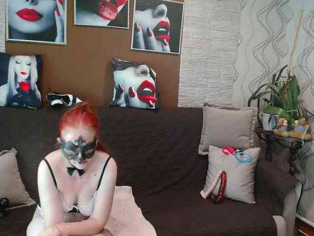 Maruu12qwert webcam