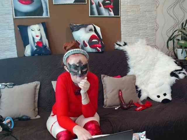 Maruu12qwert webcam
