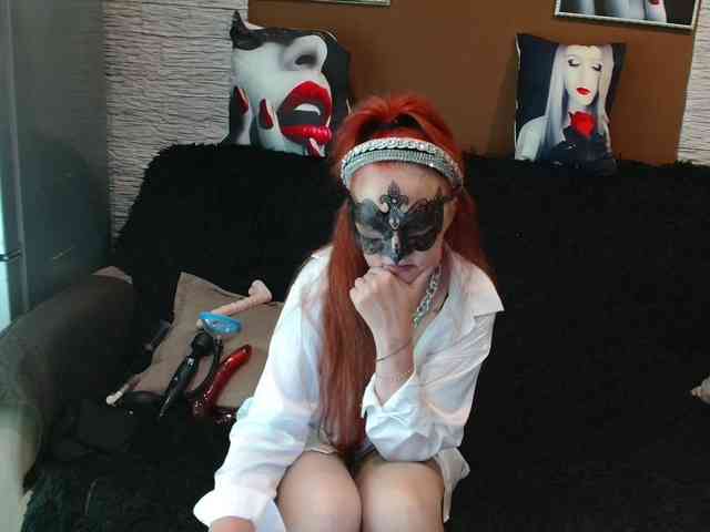Maruu12qwert webcam