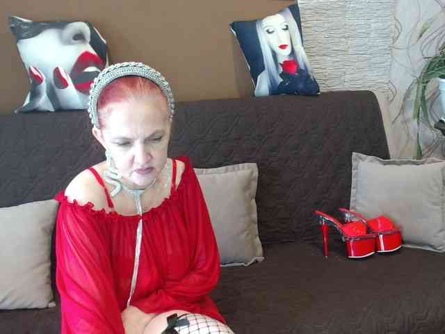 Maruu12qwert webcam
