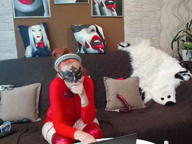 Maruu12qwert webcam