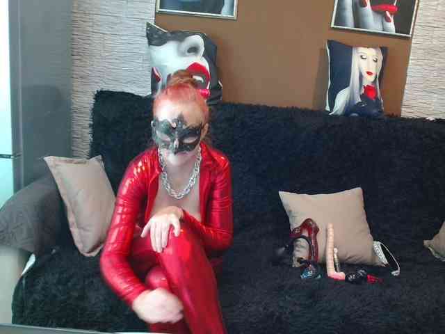 Maruu12qwert webcam