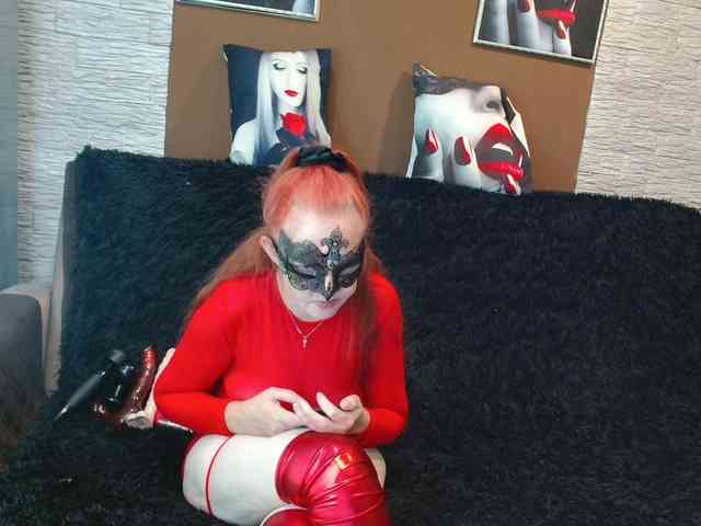 Maruu12qwert webcam
