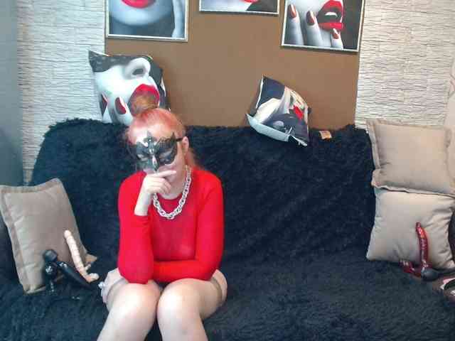 Maruu12qwert webcam
