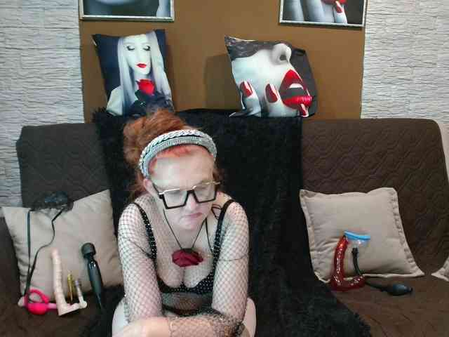 Maruu12qwert webcam