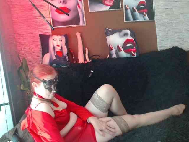 Maruu12qwert webcam