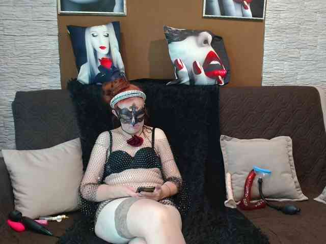 Maruu12qwert webcam