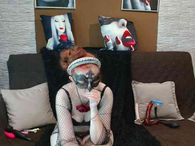 Maruu12qwert webcam