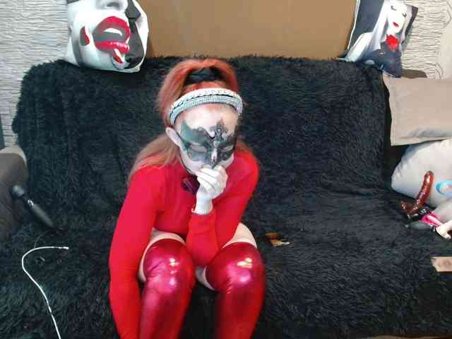 Maruu12qwert webcam