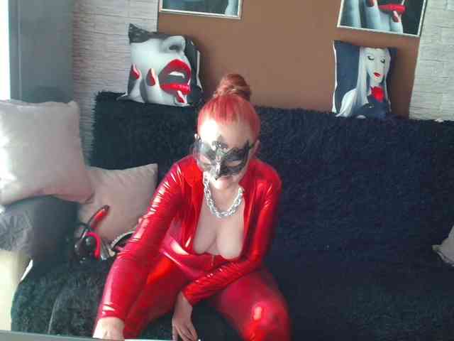 Maruu12qwert webcam