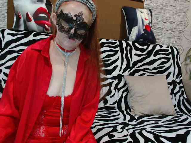 Maruu12qwert webcam