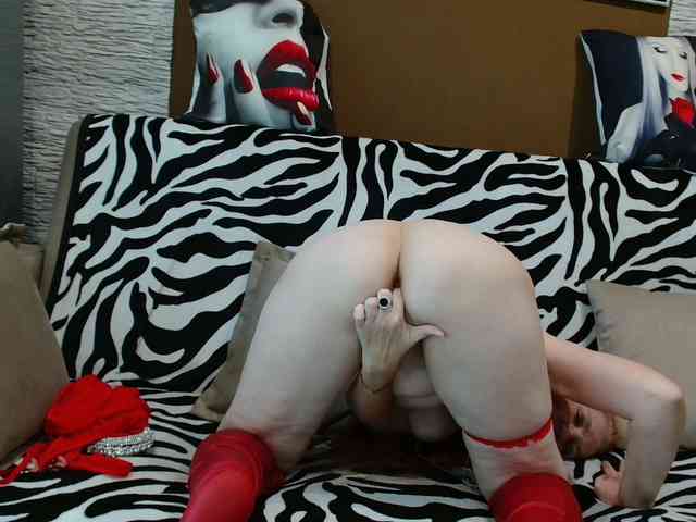 Maruu12qwert webcam