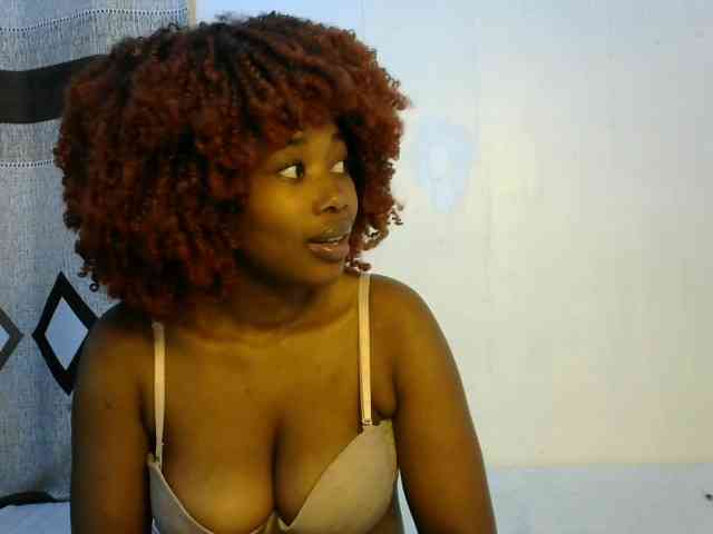 Astrah99 webcam