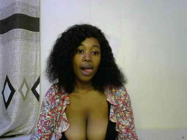 Astrah99 webcam