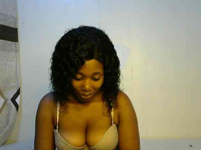 Astrah99 webcam