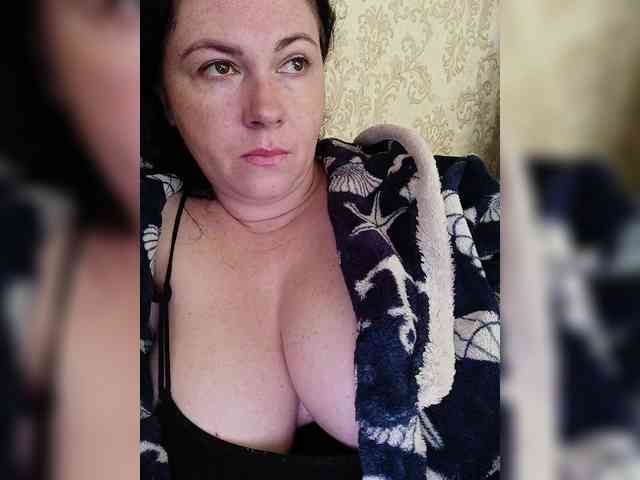Maluska-Lapyla Live Webcam on BongaCams
