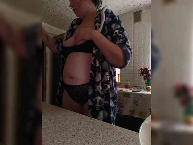 Sweet-Milana webcam