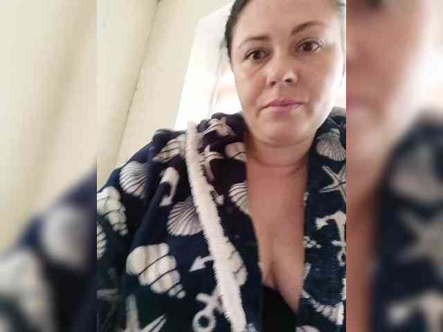 Sweet-Milana webcam