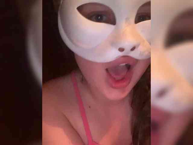 Sara3331 webcam