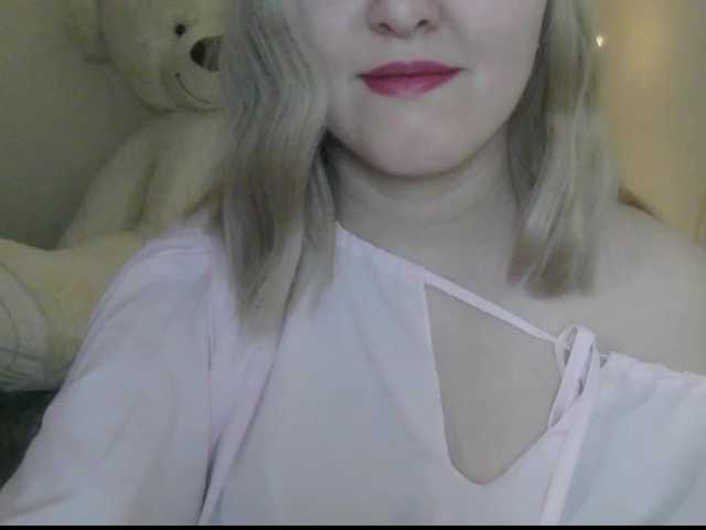 -Sweet-smile-'s BongaCams show and profile