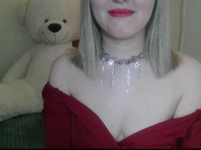 -Sweet-smile-'s BongaCams show and profile