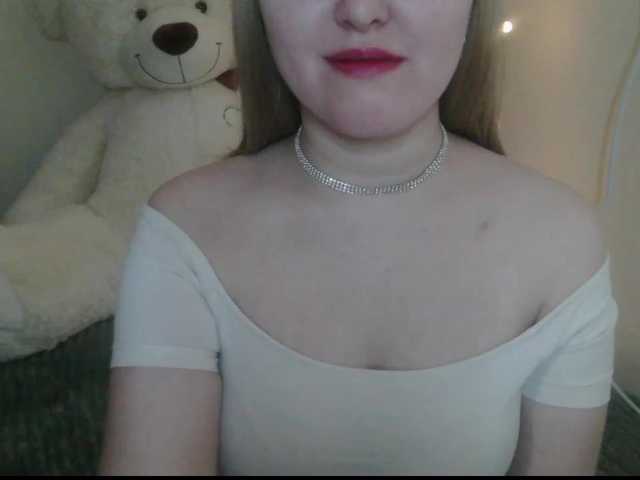 -Sweet-smile-'s BongaCams show and profile