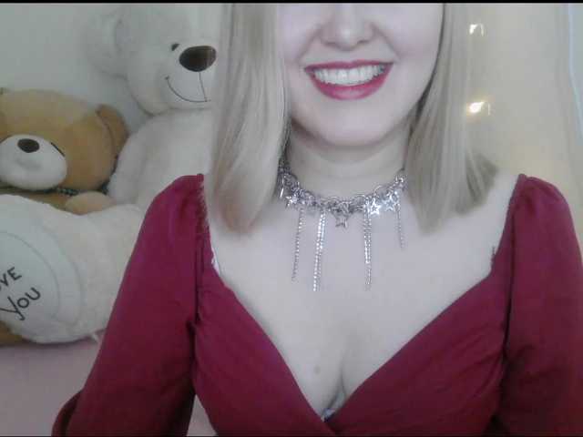 -Sweet-smile-'s BongaCams show and profile