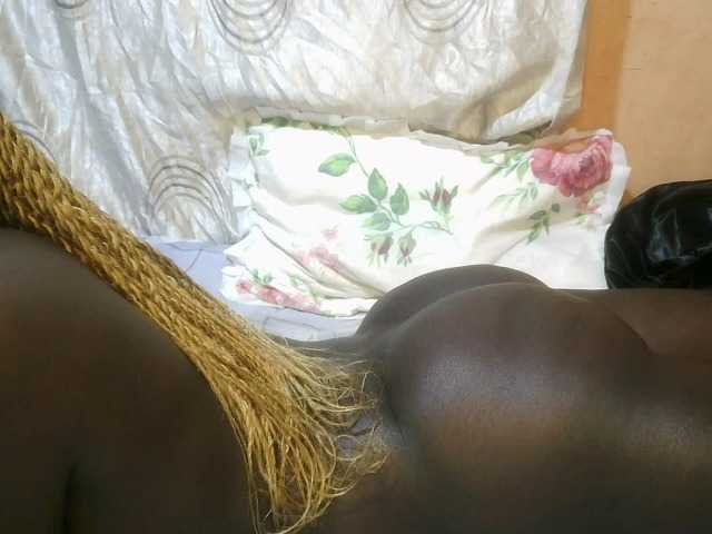  just-kendy chat room