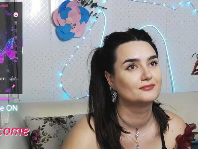 WickedButShy's BongaCams show and profile