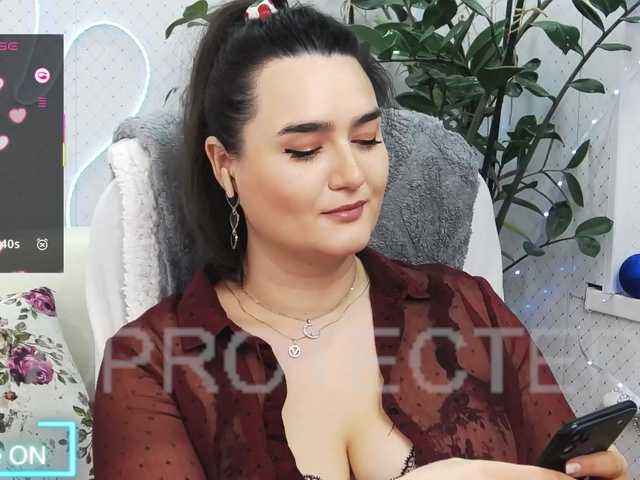 WickedButShy's BongaCams show and profile