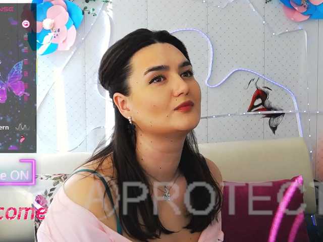 WickedButShy's BongaCams show and profile