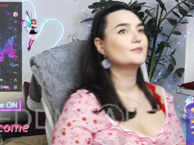 WickedButShy's BongaCams show and profile